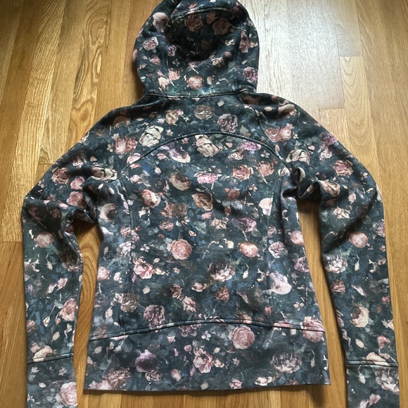 Lululemon zip up sweater - Picture 3 of 3